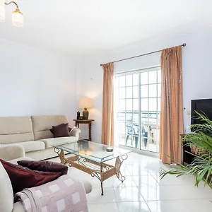 Floor With Great Views! Apartment