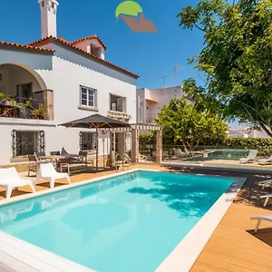 #049 Lemon By Holidays Apartment