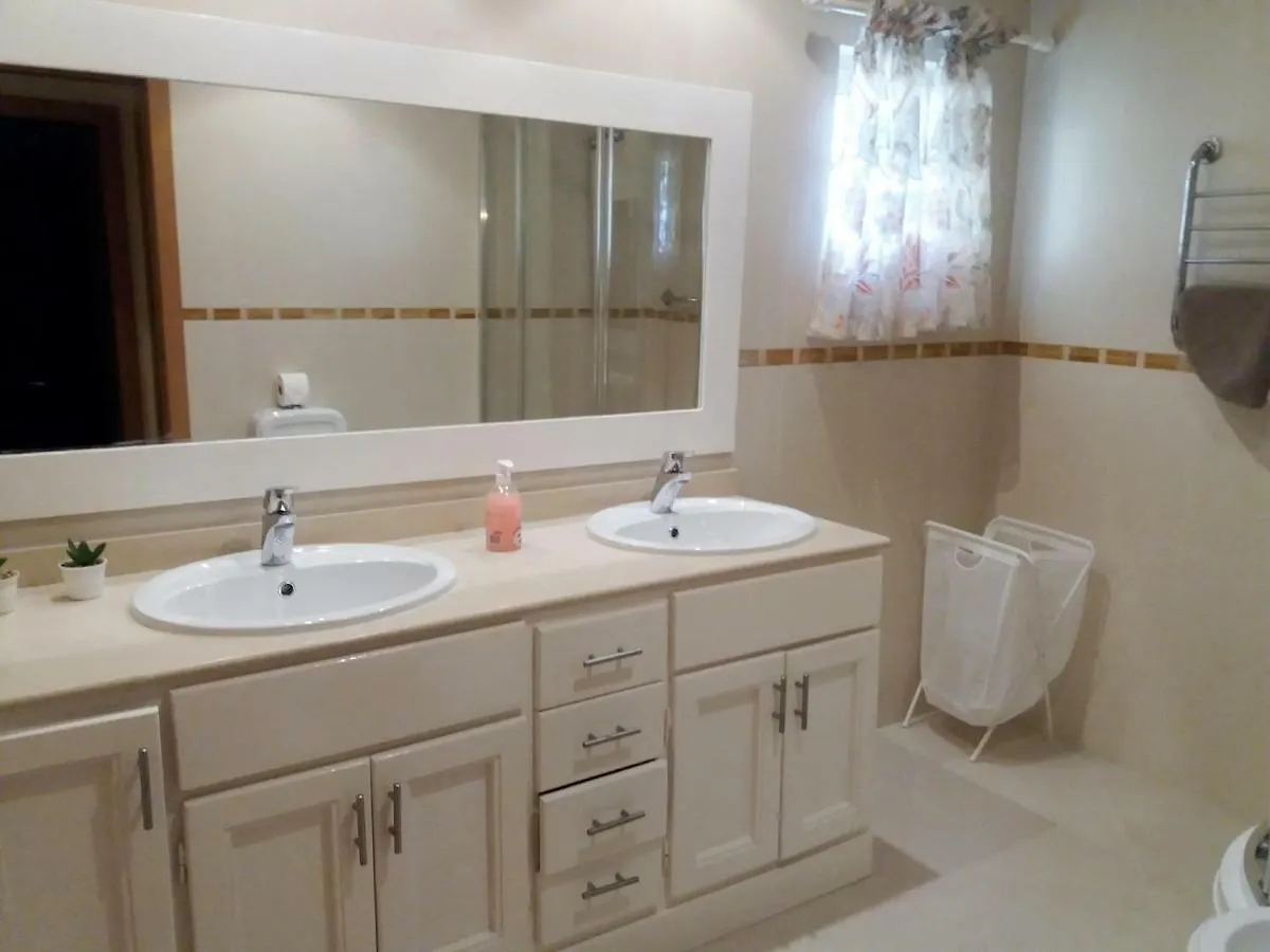 Apartment Coelha Beach - Pool - Free Wi-Fi - Air Con Albufeira